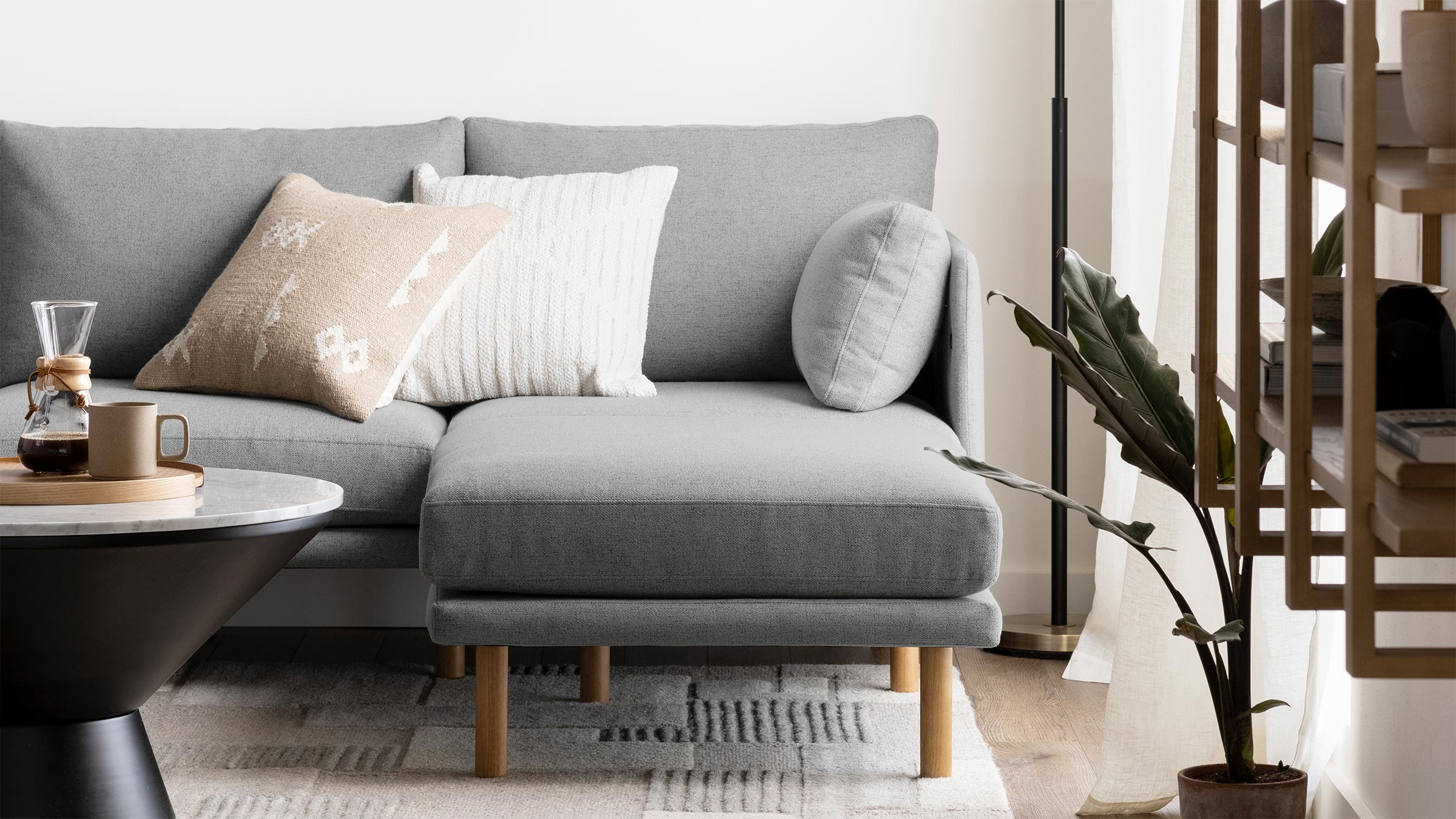 05_Field_Sectional_Lifestyle_Detail_1686e144-2447-438b-a012-34bfc8918668.jpg