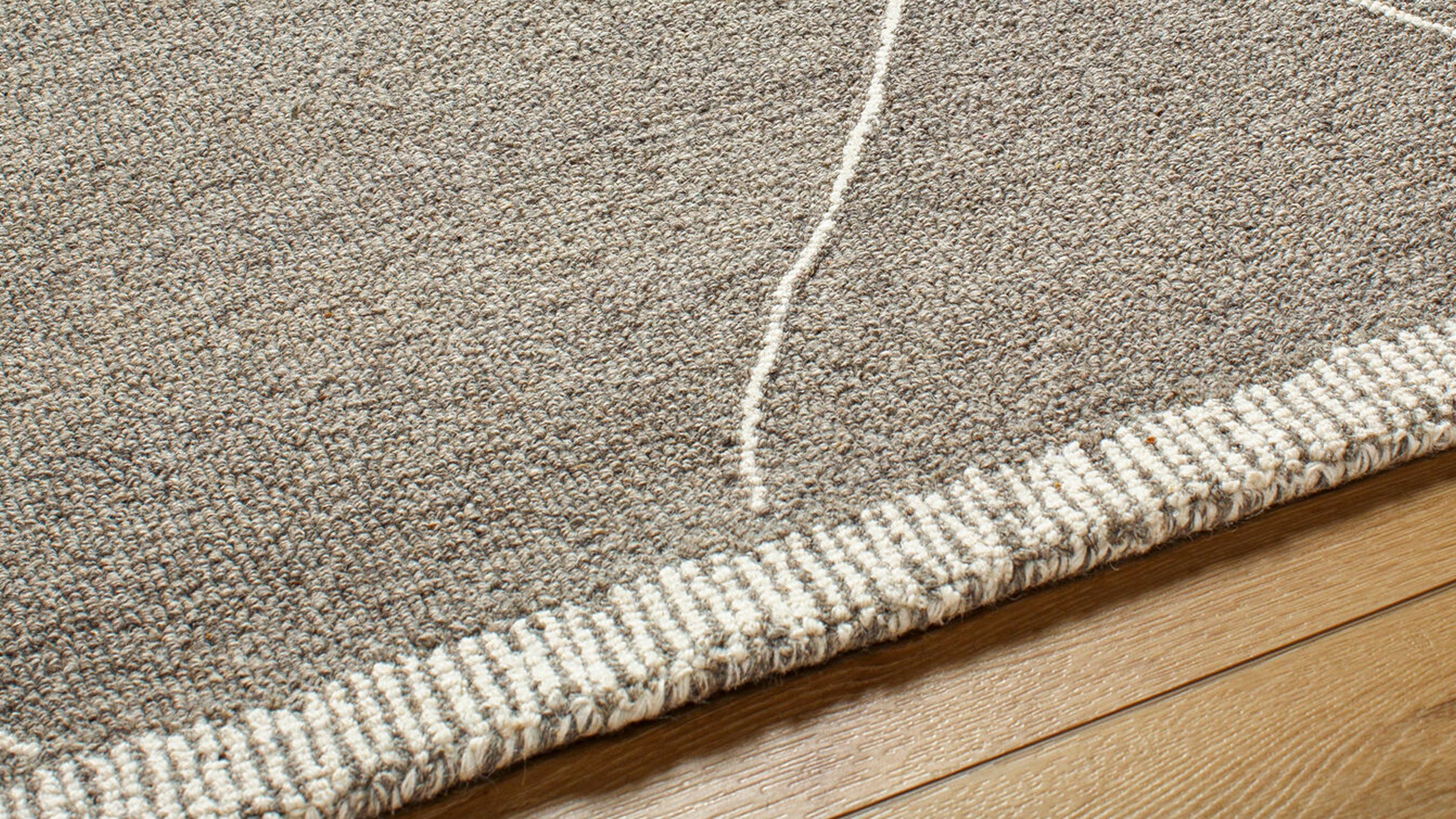 CURG-SUR-DS-SM-GRY-texture_-_2400x1350_Lifestyle_8d7fe838-2bb2-49ef-989e-384b818c8f09.jpg